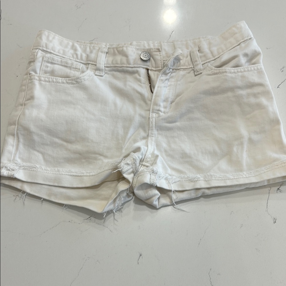 Old Navy Girls’ White Jean Shorts – Size 14